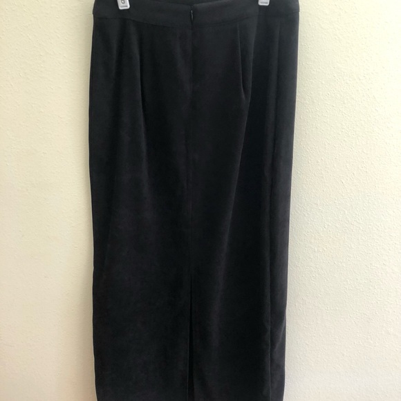 Black faux suede maxi Marne pencil skirt, size 4 - Picture 2 of 4